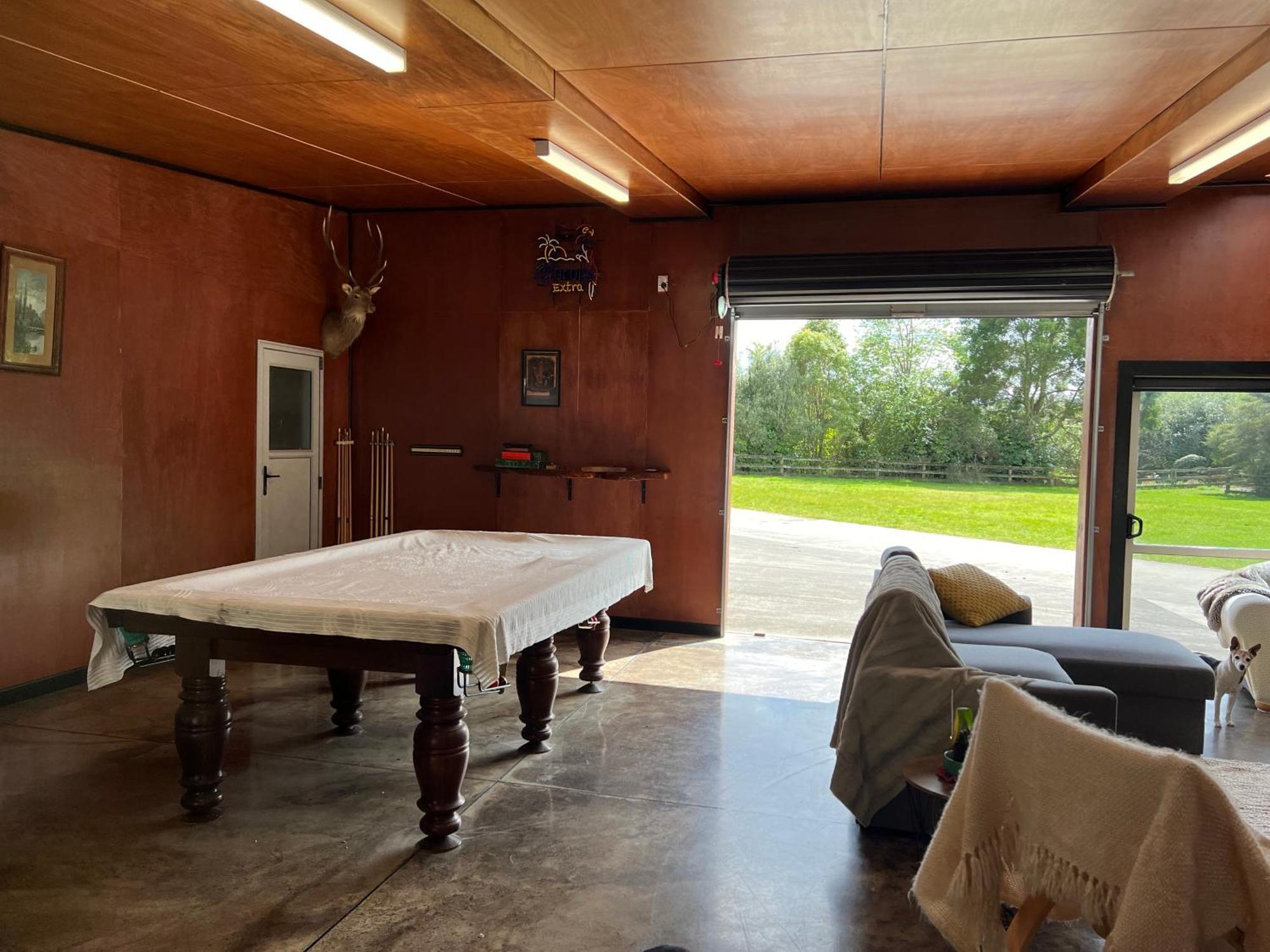 Self Contained Open Shed Space Wainui  Exterior foto